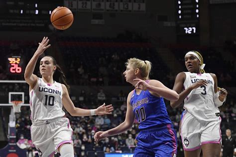 Uconn Womens Basketball Guard Nika M Hl Impacting Games Without