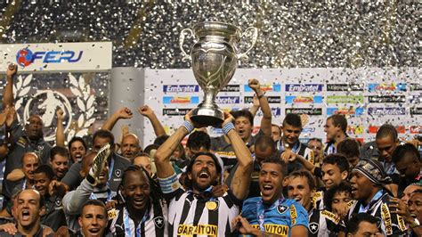 A taça rio vai além de um torneio de consolação para botafogo e vasco. Fotos: Confira fotos do clássico entre Botafogo e Vasco na ...