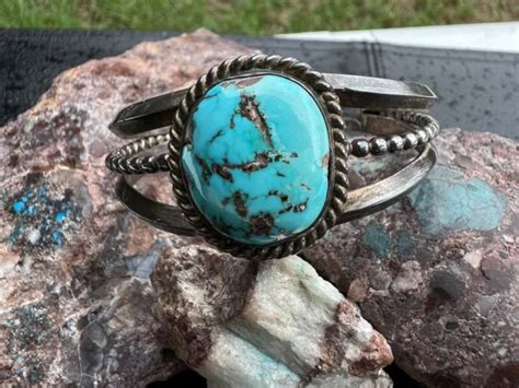 STUNNING VINTAGE OLD Pawn Navajo Sterling Silver Turquoise Cuff