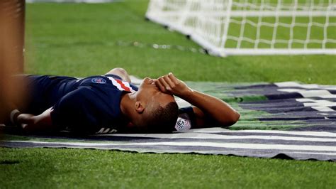 Premier league scores, results and fixtures on bbc sport, including live football scores, goals and goal scorers. Football news - PSG hit by Kylian Mbappe and Edison Cavani ...