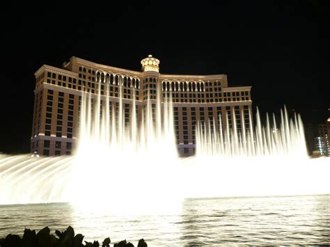 Incredible Fountains At Bellagio Las Vegas
