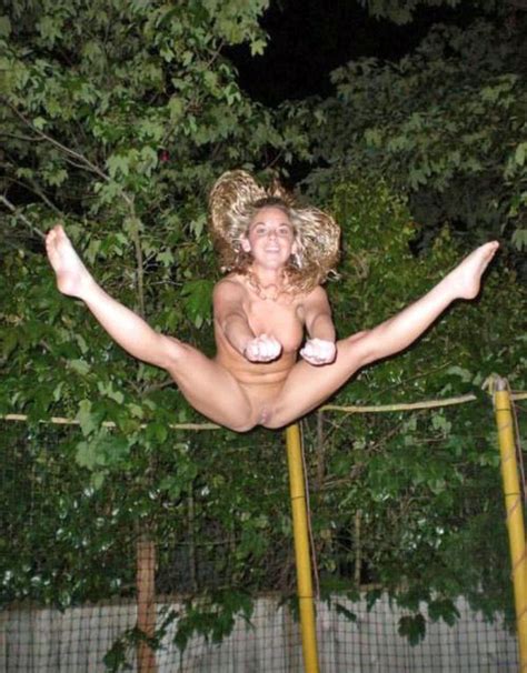 Naked Girls Jumping On Trampoline Naked Sexy Brazilian Girls Nediku De