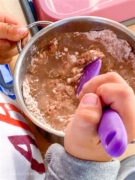Edible Mud Recipe To Create Pretend Mud For Sensory Play Kid