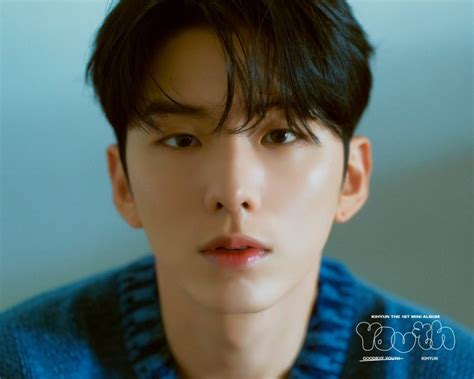 Kihyun MONSTA X Rilis Foto Konsep Terbaru Untuk Album Mini YOUTH KoreanIndo