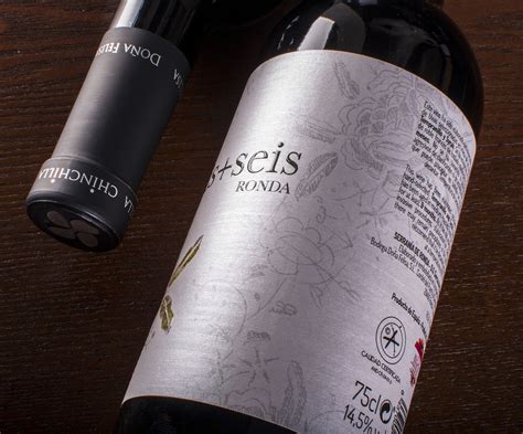 Seis Seis Chinchilla Wine Dieline Design Branding And Packaging