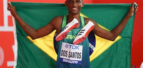 May 29, 2021 · he outpaced brazil's alison dos santos (47.57), who finished second with british virgin islands's kyron mcmaster (47.82) taking third position. Alison dos Santos brilha em 2019 e pode ter futuro ...