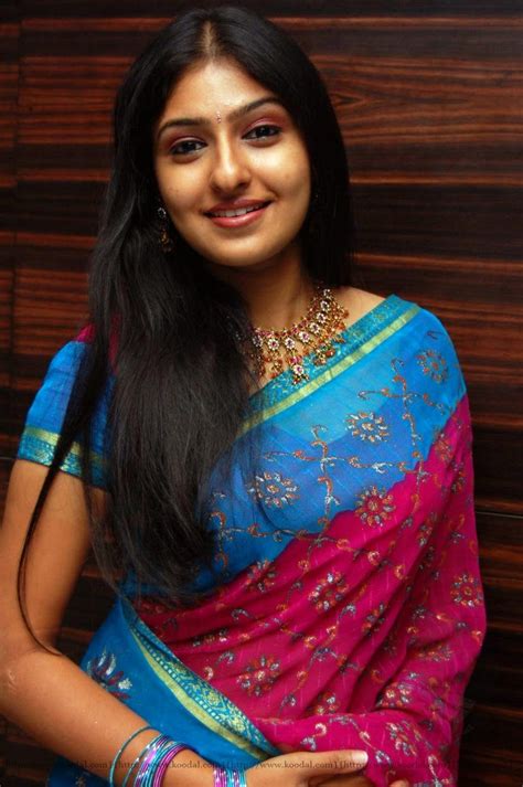 Free Hd Wallpapers Sexy Tamil Actress In Saree Hot Pics