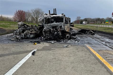 semi truck accident in nebraska today shenna block