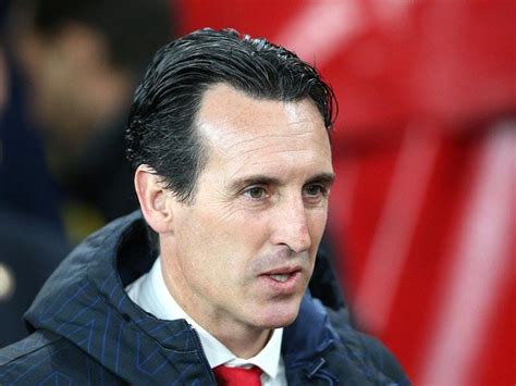 uˈnaj siˈmon;born 11 june 1997) is a spanish professional footballer who plays as a goalkeeper for athletic bilbao. Unai Emery: Teams are now fearless when they face Arsenal ...