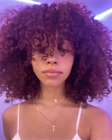 𝔭𝔯𝔢𝔱𝔱𝔶𝔟𝔩𝔲𝔫𝔱𝔷 Red Curly Hair Black Girl Curly Hairstyles Dyed Curly Hair