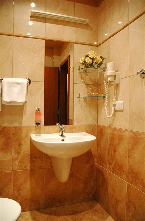 What are the benefits of makeover of bathroom and 4 bhk flats in zirakpur? 25 Unique Bathroom Design Ideas - Decoration Love