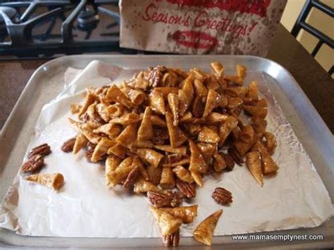 No recipe card on this one: What's Cookin' - JoAnn's Bugle Snack Mix | Bugles snack ...