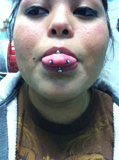 Snake Eyes Piercing Snake Eye Piercing Ideas With Pain Info Aftercare Guide Wild Tattoo Art