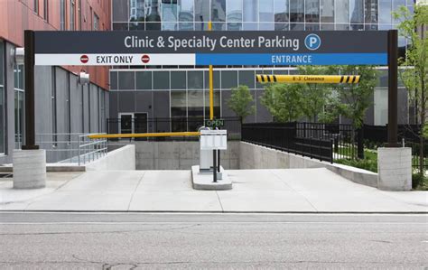 Ramp And Street Parking Hennepin Healthcare