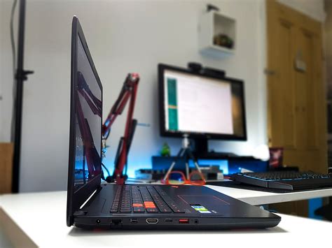 13 Inch Or 15 Inch How To Choose The Right Laptop Size For You