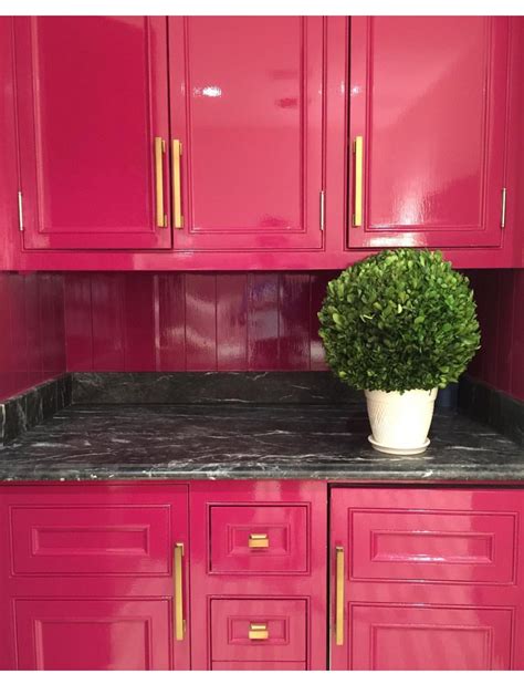 Kirsten Kelli Hot Pink Lacquer Cabinets Hot Pink Kitchen Pink Kitchen