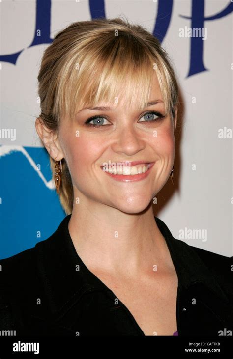 feb 20 2008 west hollywood california usa actress reese witherspoon arriving at penelope