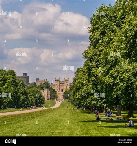 Windsor Castle Windsor Greater London England Stock Photo Alamy