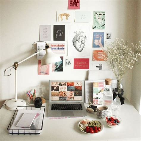20 Best Minimalist Desk Setups And Home Office Ideas Gridfiti Study