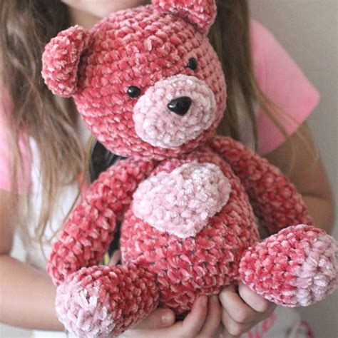 Free Knitting Pattern For A Teddy Bear In Velvet ⋆ Crochet Kingdom