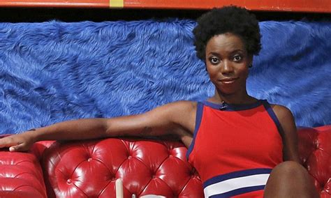 Snl Hires Stand Up Comic Sasheer Zamata As First Black Female Cast