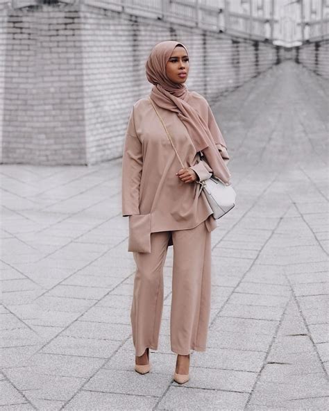 Pin On Nude Hijab Outfits