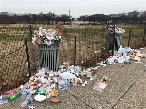 Thanks To The Shutdown The National Park Cant Empty Trash Cans Next To