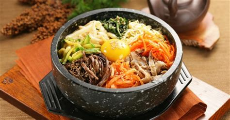 It is often grilled with garlic and sliced onions to add flavor to the meat. 100 Korean Foods