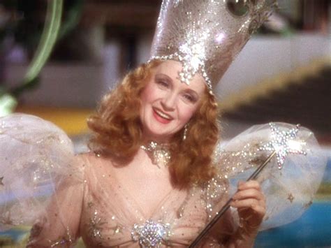 Glenda The Good Witch Of The North In The Wizard Of Oz Glinda The