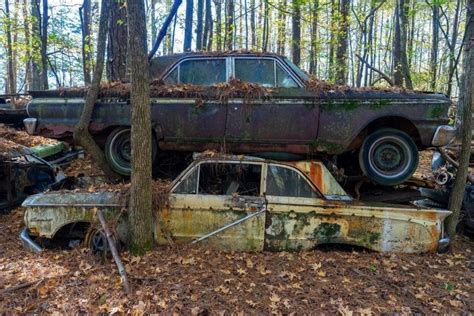 Vintage Junkyard Cars