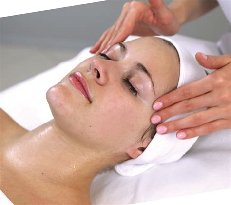 How Teens Can Benefit From Facial Massage Lydia Sarfati
