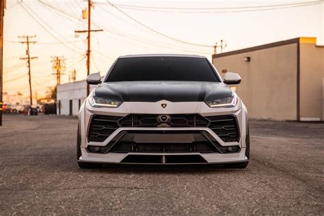 LBWORKS Lamborghini Urus Body Kit Liberty Walk