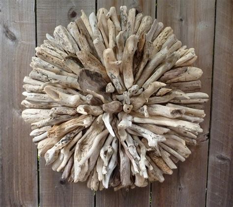 19 Really Inspiring And Cheap Ideas To Make Awesome Driftwood Decorations