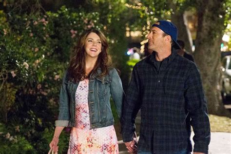 Stars Hollow The Gilmore Girls Set For Real Glamour Uk