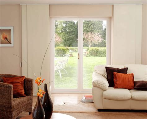 Sliding glass door blinds ideas. Window Treatment Ways for Sliding Glass Doors - TheyDesign ...