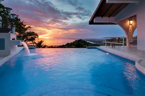Voted Most Romantic Villa Luxury Private Ocean View Infinity Pool