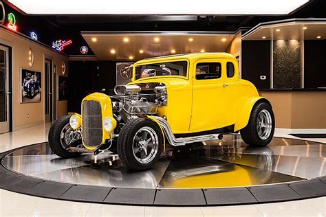 1932 Ford American Graffiti With Exposed Gm 502 Engine Is No Lemon