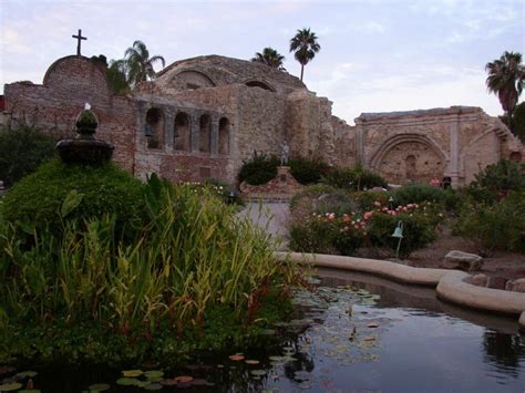 If you love to visit historical sites, visiting san juan capistrano can. Jewel of the Missions: San Juan Capistrano | Our Wonderful ...