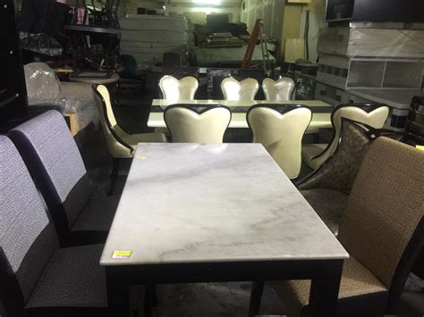 Pengadilan di swansea menguak kejadian tersebut. Jom shopping perabot Raya di Kedai Kaki Lelong ~ Dari Jari ...