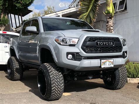 2018 Toyota Tacoma With 22x14 76 Hostile Exile And 33125r22 Atturo