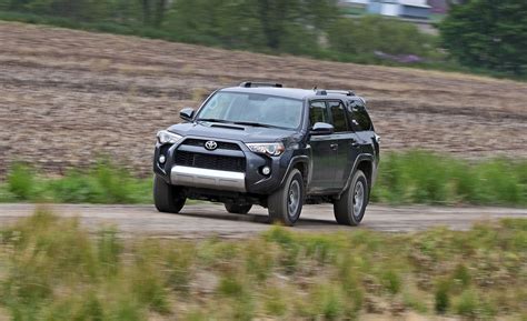 Toyota 4runner Reviews Toyota 4runner Price Photos And Specs Car