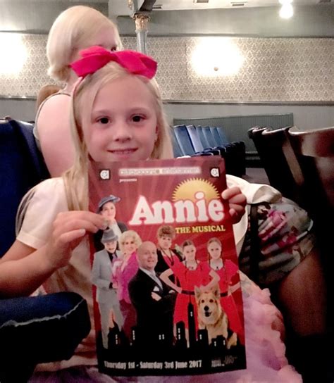 Annie The Musical Tyne Theatre Review