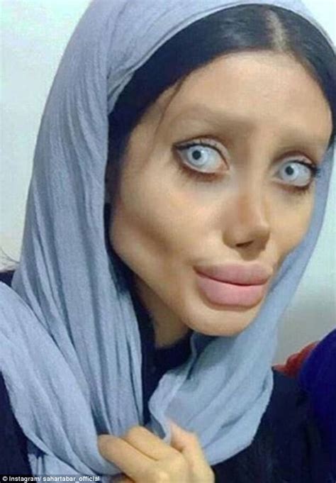 Instagrammer Has 50 Surgeries To Look Like Angelina Jolie Daily Mail Online