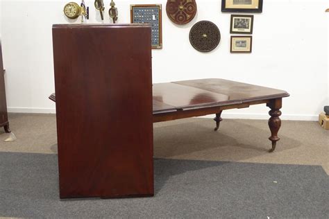 Extending round dining tables, square or rectangular? Large Victorian mahogany extending dining table ...