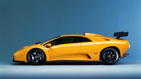 Topgear All Hail The Lamborghini Diablo Sv R And Gtr