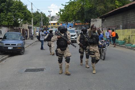 "Protéger et Servir"  la devise de la police à rude épreuve en Haïti