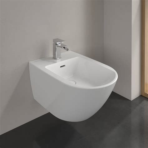 Villeroy And Boch Subway 30 White Alpin Oval Wall Mounted Bidet