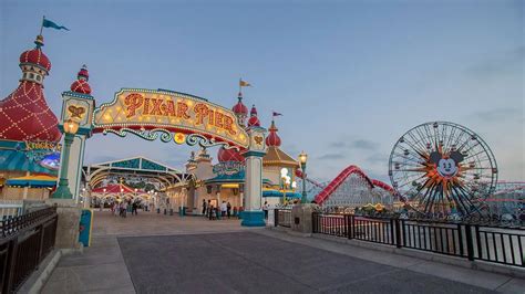 Thrillnetwork Tour Of Pixar Pier At Disney California Adventure Park