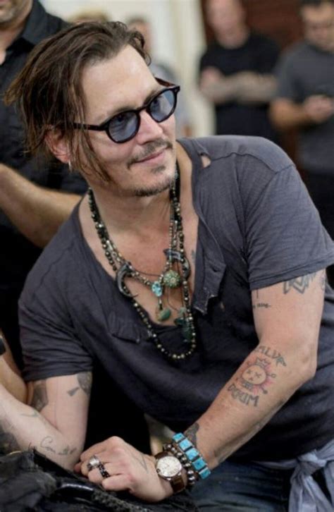 Johnny Depp Lifestyle Trends Mens Lifestyle Suit Fashion Mens