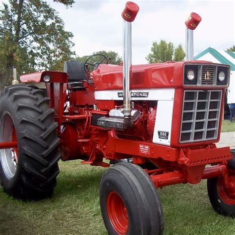 Ih 1568 International Harvester Tractors Vintage Tractors